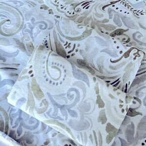 Queen Sized Duvet Cover